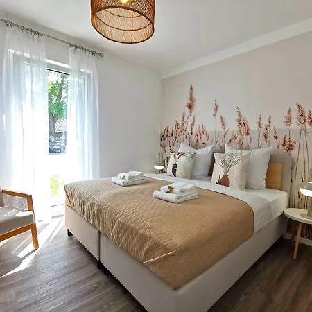 Bohnapartments Franzstrasse - Kostenlose Parkplaetze - Sehr Ruhig - Neubau - Vollausstattung - Wlan 아파트 *