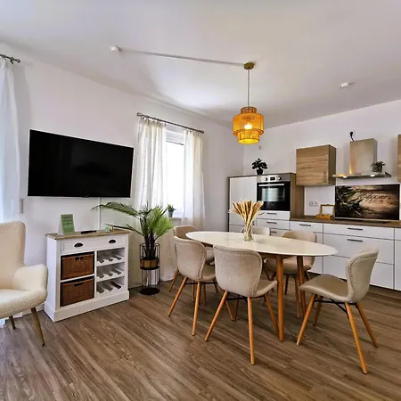 Bohnapartments Franzstrasse - Kostenlose Parkplaetze - Sehr Ruhig - Neubau - Vollausstattung - Wlan 上诺因多夫