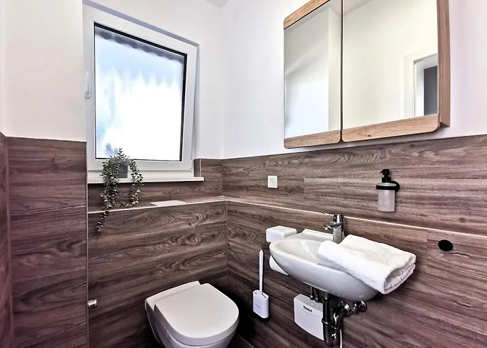 Bohnapartments Franzstrasse - Kostenlose Parkplaetze - Sehr Ruhig - Neubau - Vollausstattung - Wlan شقة